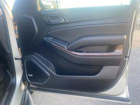 2016 GMC YUKON XL SUV TAN AUTOMATIC - Auto Spot