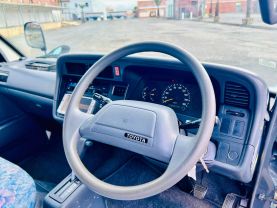 1997 TOYOTA HIACE VAN 3L REIMO CAMPER