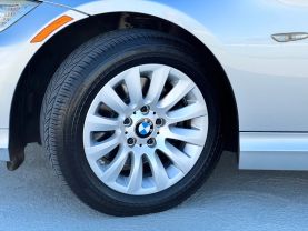 2009 BMW 3 SERIES SEDAN 6-CYL, 3.0 LITER 328I SEDAN 4D