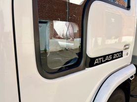 1994 NISSAN ATLAS 200 BOX TRUCK FD42 BOX TRUCK