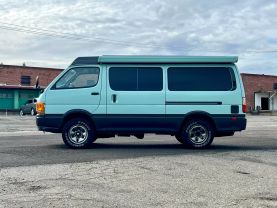1997 TOYOTA HIACE VAN 3L REIMO CAMPER
