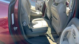 2011 CHEVROLET TRAVERSE SUV V6, 3.6 LITER LT SPORT UTILITY 4D