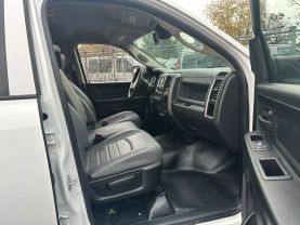 2018 RAM 1500 QUAD CAB PICKUP WHITE AUTOMATIC - Auto Spot