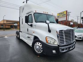2017 FREIGHTLINER CASCADIA