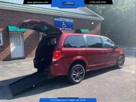 2015 CHRYSLER TOWN & COUNTRY VAN V6, 3.6 LITER TOURING MINIVAN 4D