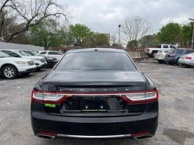 2017 Lincoln Continental - Image 9