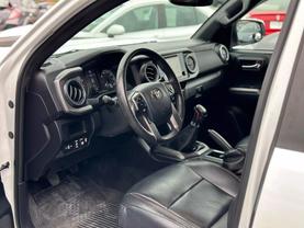 Used 2017 TOYOTA TACOMA DOUBLE CAB PICKUP V6, 3.5 LITER TRD PRO PICKUP 4D 5 FT - LA Auto Star located in Virginia Beach, VA