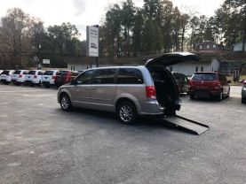 2015 CHRYSLER TOWN & COUNTRY VAN V6, 3.6 LITER TOURING MINIVAN 4D
