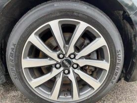 2017 Lincoln Continental - Image 6