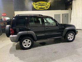 2007 JEEP LIBERTY SUV V6, 3.7 LITER SPORT UTILITY 4D