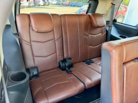2019 CADILLAC ESCALADE SUV V8, 6.2 LITER LUXURY SPORT UTILITY 4D