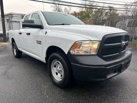 2018 RAM 1500 QUAD CAB PICKUP WHITE AUTOMATIC - Auto Spot