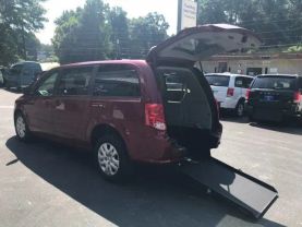 2015 CHRYSLER TOWN & COUNTRY VAN V6, 3.6 LITER TOURING MINIVAN 4D