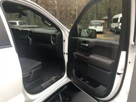 2021 CHEVROLET SILVERADO 1500 CREW CAB PICKUP V8, ECOTEC3, DFM, 5.3 LITER RST PICKUP 4D 5 3/4 FT