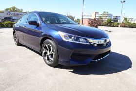 2017 HONDA ACCORD SEDAN 4-CYL, PZEV, 2.4 LITER LX SEDAN 4D