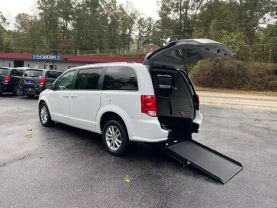 2015 CHRYSLER TOWN & COUNTRY VAN V6, 3.6 LITER TOURING MINIVAN 4D