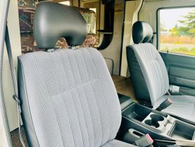 1995 MITSUBISHI DELICA CAMPER 4D56 JB470