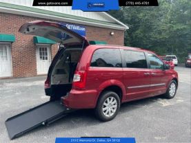 2015 CHRYSLER TOWN & COUNTRY VAN V6, 3.6 LITER TOURING MINIVAN 4D