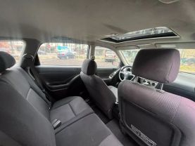 2006 Pontiac Vibe - Image 11