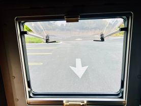 1995 MITSUBISHI DELICA CAMPER 4D56 JB470