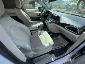 2021 CHRYSLER VOYAGER PASSENGER V6, 3.6 LITER LXI MINIVAN 4D