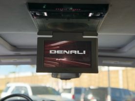 2015 GMC YUKON SUV V8, ECOTEC3, 6.2 LITER DENALI SPORT UTILITY 4D