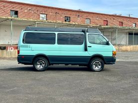 1997 TOYOTA HIACE VAN 3L REIMO CAMPER