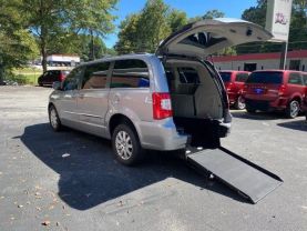 2015 CHRYSLER TOWN & COUNTRY VAN V6, 3.6 LITER TOURING MINIVAN 4D