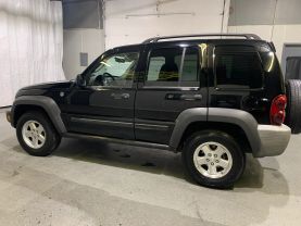 2007 JEEP LIBERTY SUV V6, 3.7 LITER SPORT UTILITY 4D