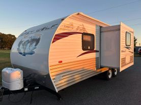 Used 2011 CHEROKEE BY FOREST RIVER GREY WOLF - - 18RB - LA Auto Star located in Virginia Beach, VA