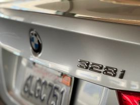 2009 BMW 3 SERIES SEDAN 6-CYL, 3.0 LITER 328I SEDAN 4D