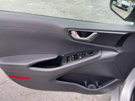 2018 HYUNDAI IONIQ HYBRID HATCHBACK 4-CYL, HYBRID, 1.6 LITER BLUE HATCHBACK 4D