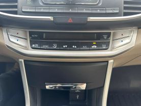2013 HONDA ACCORD SEDAN WHITE AUTOMATIC - Auto Spot
