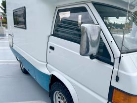 1995 MITSUBISHI DELICA CAMPER 4D56 JB470