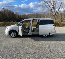 2016 NISSAN QUEST PASSENGER V6, 3.5 LITER SV MINIVAN 4D