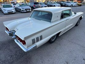 1960 FORD THUNDERBIRD
