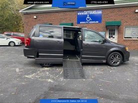 2015 CHRYSLER TOWN & COUNTRY VAN V6, 3.6 LITER TOURING MINIVAN 4D