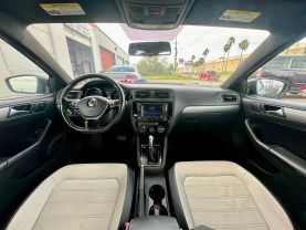 2016 VOLKSWAGEN JETTA SEDAN 4-CYL, PZEV, 1.8T 1.8T SPORT SEDAN 4D