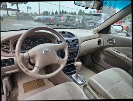 2004 Nissan Sentra - Image 7