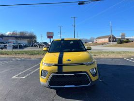 2020 KIA SOUL WAGON YELLOW AUTOMATIC - Auto Solutions of Greensboro LLC, NC, 36.05701, -79.84368