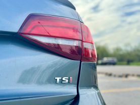 2016 VOLKSWAGEN JETTA SEDAN 4-CYL, PZEV, 1.8T 1.8T SPORT SEDAN 4D
