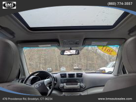 2011 TOYOTA HIGHLANDER SUV V6, 3.5 LITER SE SPORT UTILITY 4D