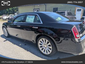 2013 CHRYSLER 300 SEDAN V6, 3.6 LITER 300 MOTOWN SEDAN 4D