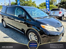 2013 TOYOTA SIENNA VAN V6, 3.5 LITER XLE MINIVAN 4D