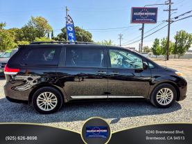 2013 TOYOTA SIENNA VAN V6, 3.5 LITER XLE MINIVAN 4D