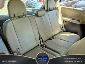 2013 TOYOTA SIENNA VAN V6, 3.5 LITER XLE MINIVAN 4D