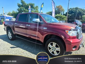 2010 TOYOTA TUNDRA CREWMAX PICKUP V8, 5.7 LITER LIMITED PICKUP 4D 5 1/2 FT