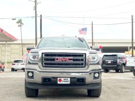 2014 GMC SIERRA 1500 CREW CAB PICKUP V8 ECOTEC3 FLEX FUEL 5.3L SLE PICKUP 4D 5 3/4 FT