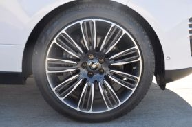 2019 LAND ROVER RANGE ROVER SUV V8, SUPERCHARGED, 5.0 LITER AUTOBIOGRAPHY LWB SPORT UTILITY 4D