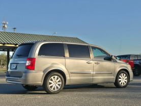 2015 CHRYSLER TOWN & COUNTRY VAN V6, 3.6 LITER TOURING MINIVAN 4D